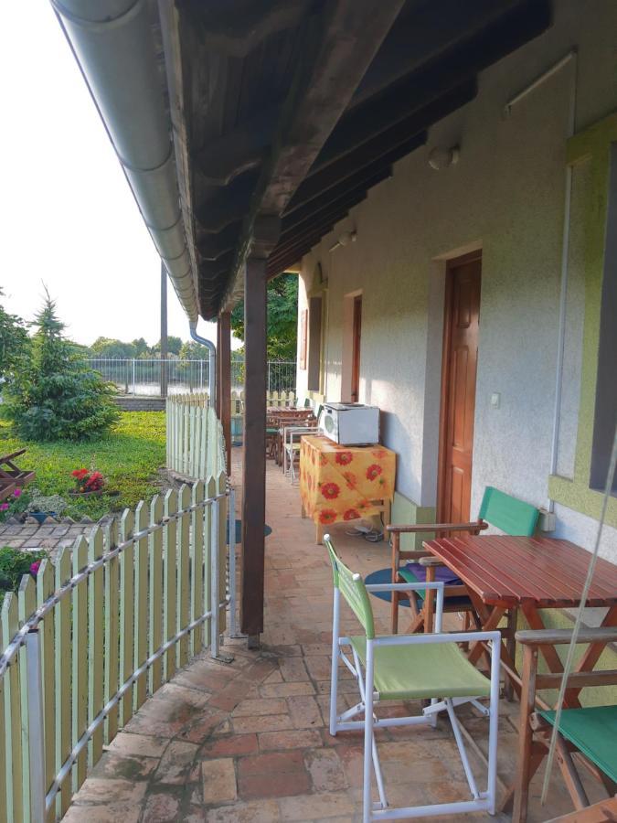 Villa Diiva Curug Exterior foto