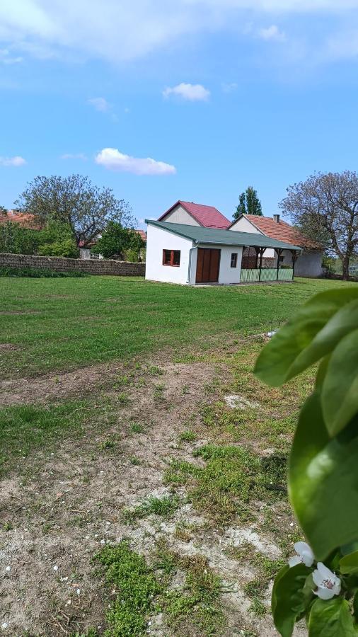 Villa Diiva Curug Exterior foto